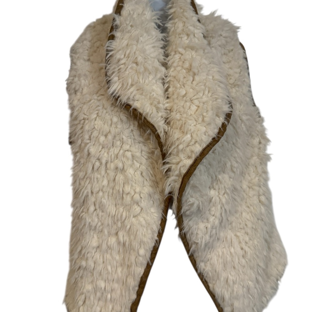 Women's Cream Faux Fur Vest